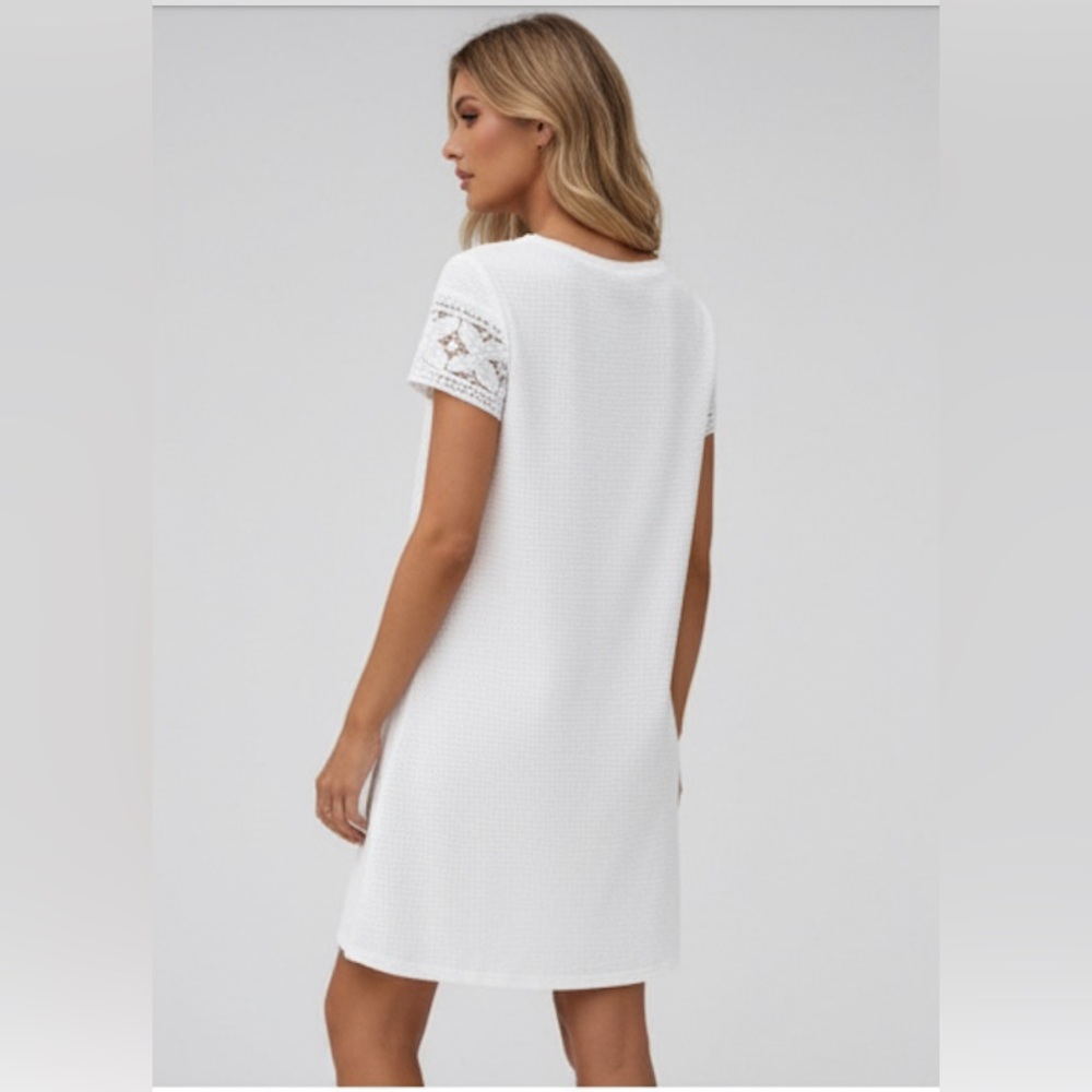 Contrast Guipure Lace Tee Dress White - Picture 4 of 6